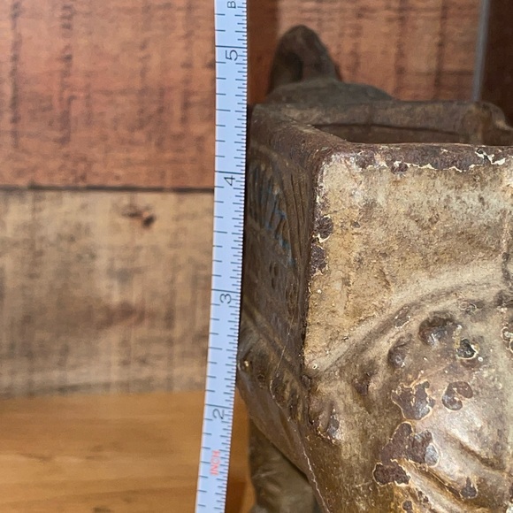 Vintage cast iron elephant decor planter - Picture 6 of 7